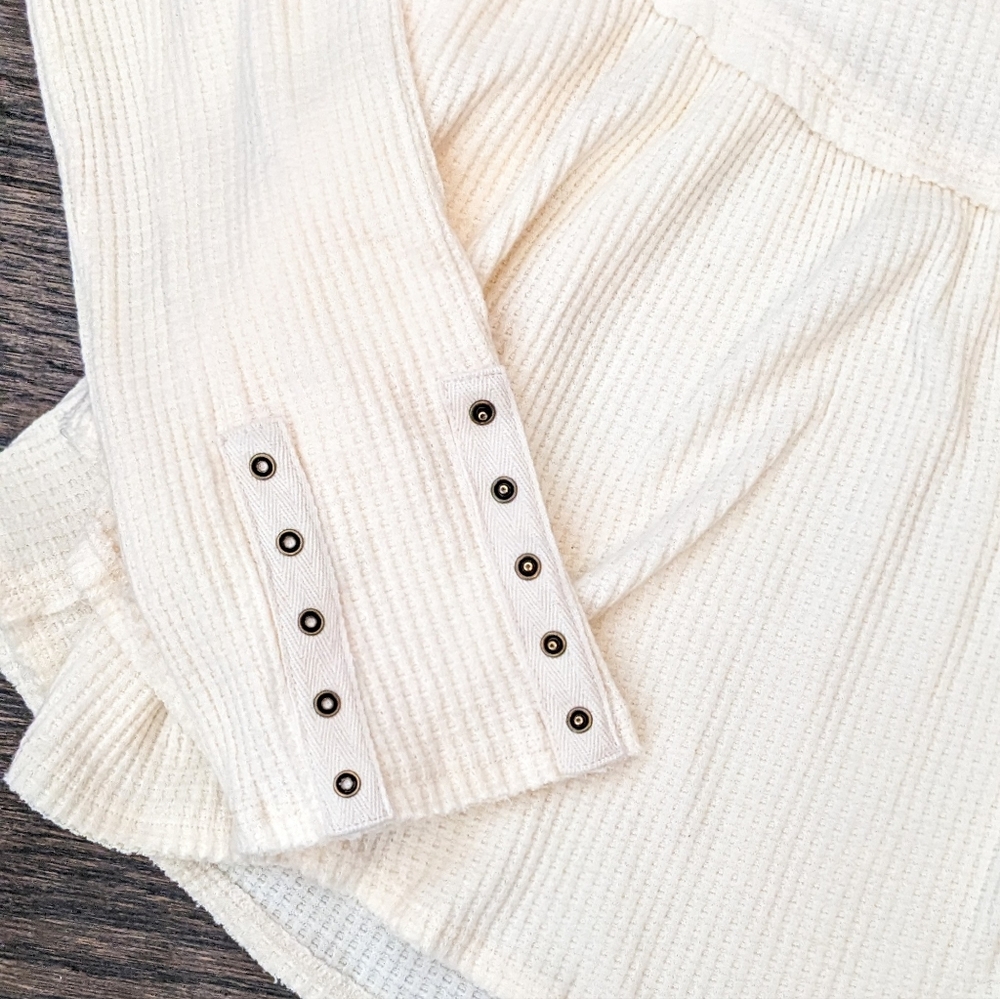 New Free People We the Free Cream Waffle Thermal Peplum Top Small - Picture 2 of 3